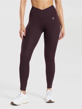 Gymshark V-Waist Crossover Leggings in Plum